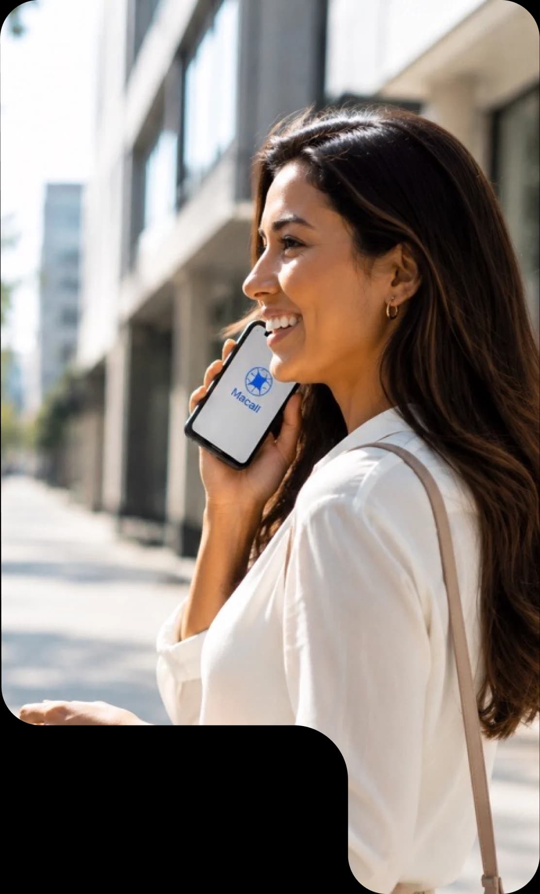 Customer being served by MaCall on her phone
